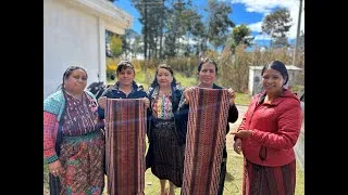 Miniature : TÉMOIGNAGES | Les ateliers de tissage à l'École de formation à la mémoire ancestrale au Guatemala