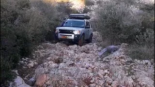 Miniature : Land Rover Disco 3 off road, 4x4 franchissement, suv 34 rando en famille