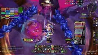 Miniature : Une guilde Russe ma aider a vaincre les 2 premiers boss en Mythique.