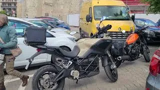 Miniature : La SUISSE à MOTOS : Sur les petites routes vallonnées entre lac Léman et lac de Neuchâtel