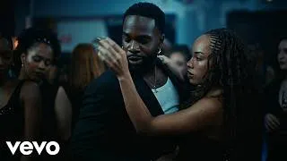 Miniature : Tayc - LOUNA II (Clip Officiel) (REMIX)