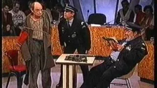 Miniature : Sim et Francis Perrin - La 16 soupapes du Chef.mp4