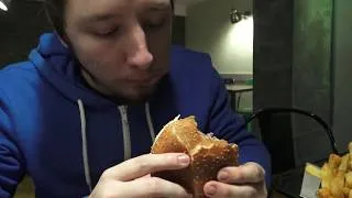 Miniature : JE TESTE UN BURGER A 9E  attelier du burger