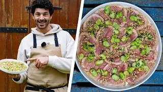 Miniature : Carpaccio de rôti de veau mi-cuit, laquage noisette–soja, vierge de fèves & graines de tournesol