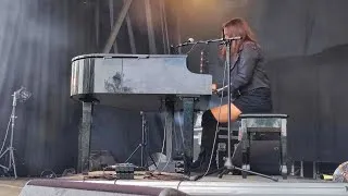 Miniature : TF ELIZ  - Live @ L’Arsenal Rock Festival - Beautor