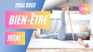 Miniature : [YOGA DOUX] Soulager le dos, le bassin et les jambes (avec sangle) - COURS COMPLET