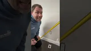 Miniature : Trouver les montants dans un mur sans détecteur de montant