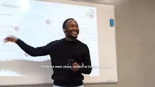 Miniature : Studying differently: Josué’s immersive experience