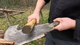 Miniature : Dérouiller une serpe, faire un manche de fortune et couper des genêts