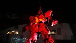 Miniature : Gundam  Unicorn by night