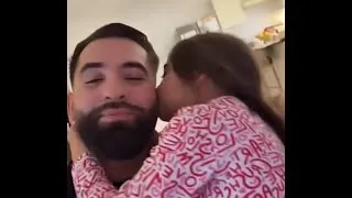 Miniature : Kendji Girac et sa fille Eva, plein de bisous d'amours 🧡