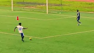 Miniature : BARRY IBRAHIM MIDFIELDER BALLER