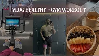 Miniature : ليوم خدمت حصة ديال الكتاف و الذراع  A DAY IN MY LIFE | Gym workout - Arm Day MORNING WORKOUT