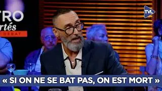 Miniature : Si on ne se bat pas, on est mort. Macron dit qu'il faut arrêter de crier. Eh bien si, il faut crier