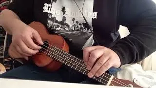 Miniature : #01 Eric Godlaw Beats - "Love me" (Percussive Ukulele)