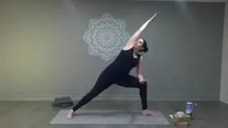 Miniature : Yoga pour tous - Pratique dynamique à la Iyengar!