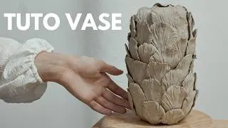 Miniature : CRÉATION D'UN VASE - TUTO ASMR POTERIE 🖤 moment d'atelier, studio de céramique ☕️
