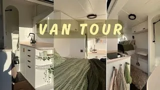 Miniature : VAN TOUR JUMPER H3L3: luxury fixed bed and shower with full kitchen 