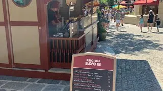 Miniature : Petite faim, on fait le tour de tout les chalets gourmands à disneyland, 14 juillet 2022