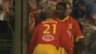 Miniature : [Résumé] 29/04/2000 - Division 1 - Journée 32 - LENS LYON 4 - 3
