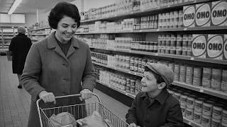 Miniature : SUPERMARCHÉS DISPARUS : CES ENSEIGNES QU'ON AIMERAIT REVOIR (ANNÉES 1960-1980)