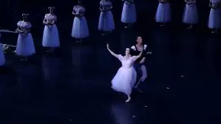 Miniature : Giselle Grand Pas de Deux (suite) Pierre Lenert alto solo
