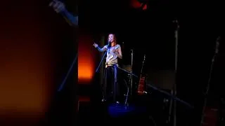Miniature : CULTURE - EKA - " DES JE T'AIME, qui révèlent toute la puissance d'une seul phrase "