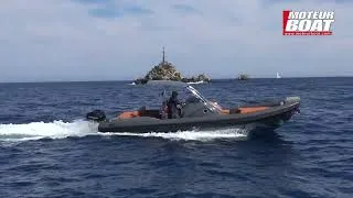 Miniature : Nuova Jolly Prince 38 CC, en 2014, Moteur Boat en faisait l'essai, de belles images à 50 noeuds.