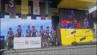 Miniature : L'équipe de Cédrine Kerboal, vainqueure de l'étape à Morteau sur le podium