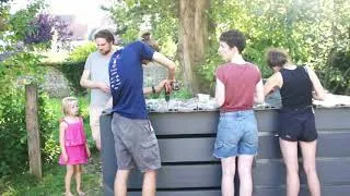 Miniature : Installons un Compost Collectif - Etape 3: Toits et poignées
