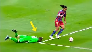 Miniature : Ces dribbles de RONALDINHO te feront PERDRE LE SOMMEIL