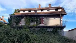 Miniature : Une maison atypique oubliée de tous…