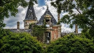 Miniature : Un château livré au chaos...