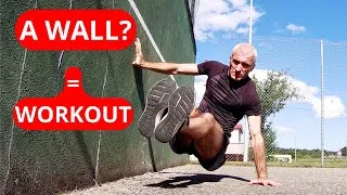 Miniature : WORKOUT WITH A WALL / ENTRAINEZ VOUS GRACE A UN MUR!