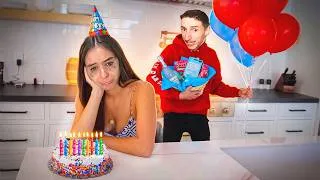 Miniature : PERSONNE N'EST VENU A MON ANNIVERSAIRE ! YASPOOKY EST TRISTE !!