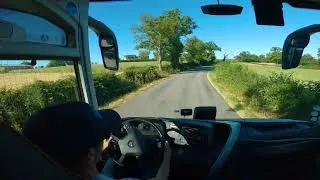 Miniature : Conduite Bus de Tourisme Mercedes Tourismo - Maleville-Rieupeyroux (Aveyron)