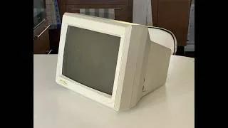 Miniature : Retro - Moniteur Zenith 12" - j'allume, ça brule... je répare.