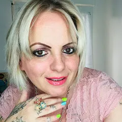 agnestarotoracle