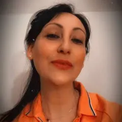 carolinesoulhollasdecaro1896