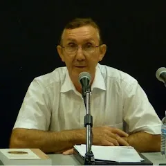 Avatar de Dominique Aupiais docteur en histoire