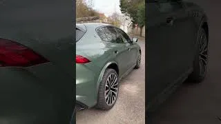 Miniature : Maserati Grecale : alternative crédible au Porsche Macan ?