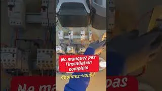Miniature : Schéma et câblage dévoilés - Prêt à maîtriser l'électricité solaire et les groupes électrogènes