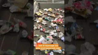 Miniature : Des tonnes de déchets triées par des robots