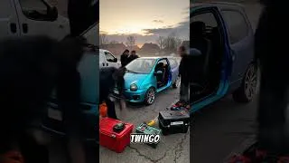 Miniature : AI RE-DESIGNED the Legend! 🚗 The Twingo 2000? 😱 #Shorts