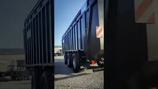Miniature : Benne à fond poussant T900XL 🤩