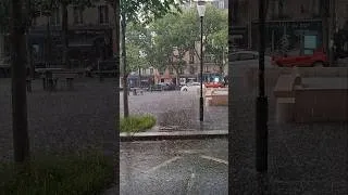 Miniature : Paris menilmontant pluie climat #travel #nouvellespsg #automobile #automobile #parisroad #parisroad
