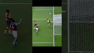 Miniature : football #footballshorts #goat #goal #footballskills