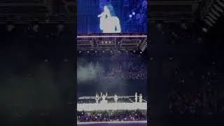 Miniature : SANA PLAYS WITH AUDIENCE