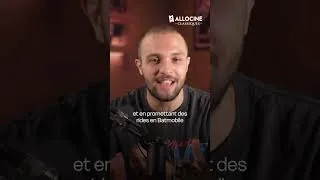 Miniature : Il y a toujours un membre de la famille pour gâcher les repas de Noël 😅 Pendant que Christopher et