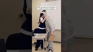 Miniature : Le câlin à la fin🤣🤣